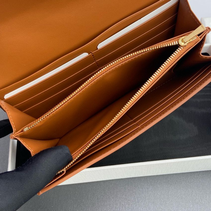 Ce1i*e Triomphe Long  wallet-Tan