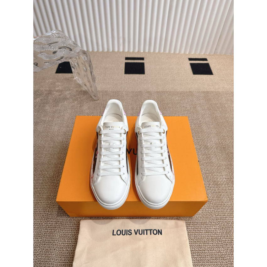 LV Time Out sneaker, Size 35-41