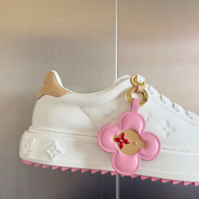 LV Time Out sneaker, Size 35-41