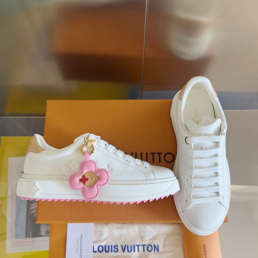 LV Time Out sneaker, Size 35-41