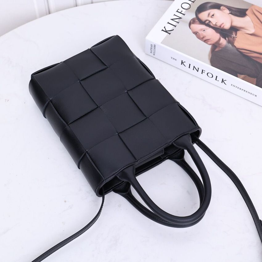 B0tt*ga Ven*ta Mini Cassette Tote