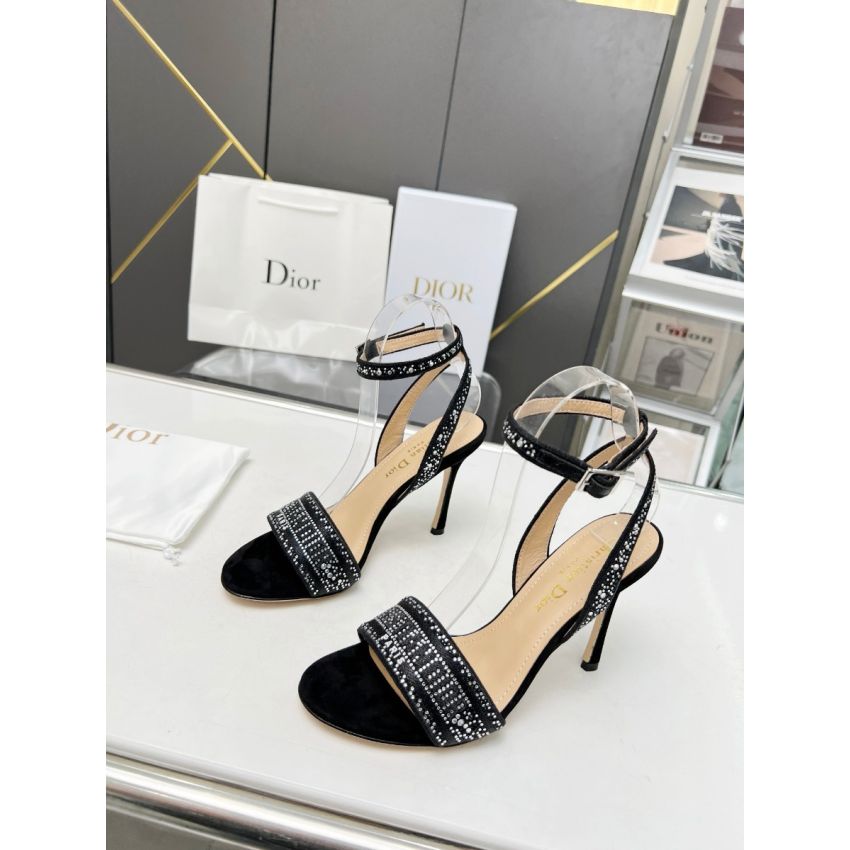 D10r Dway heeled sandal  ,  size 35-41